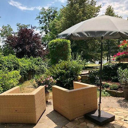 Ferienwohnung Am Wasser Villa Graf Von Pfeil Dresda Esterno foto