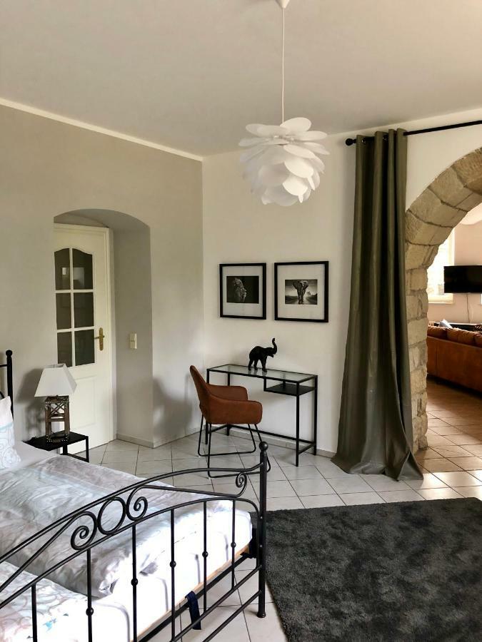 Ferienwohnung Am Wasser Villa Graf Von Pfeil Dresda Esterno foto