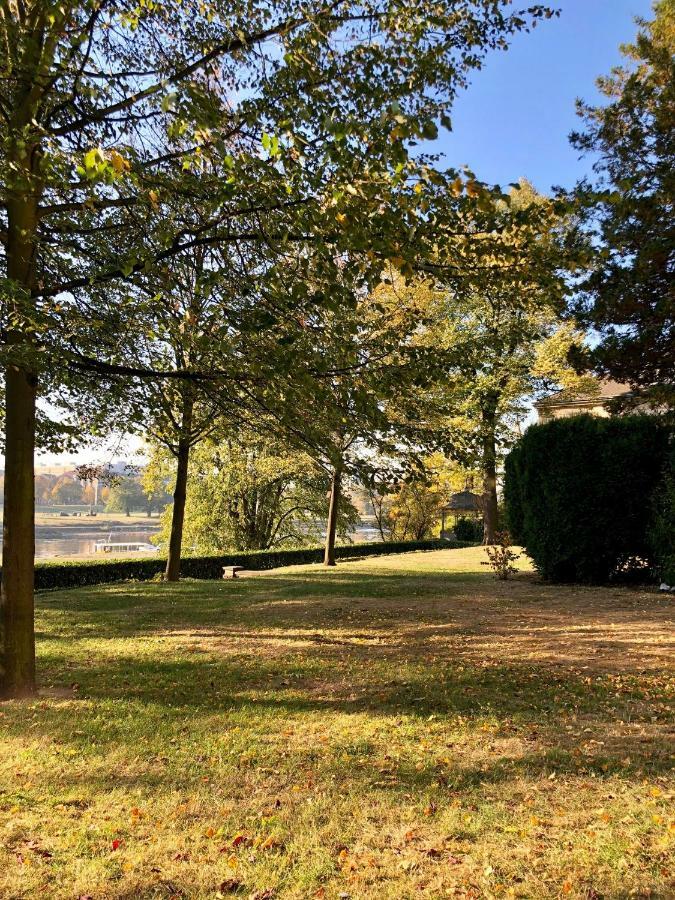 Ferienwohnung Am Wasser Villa Graf Von Pfeil Dresda Esterno foto